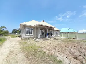 3bdrm House in Kigamboni Kibugumo for sale