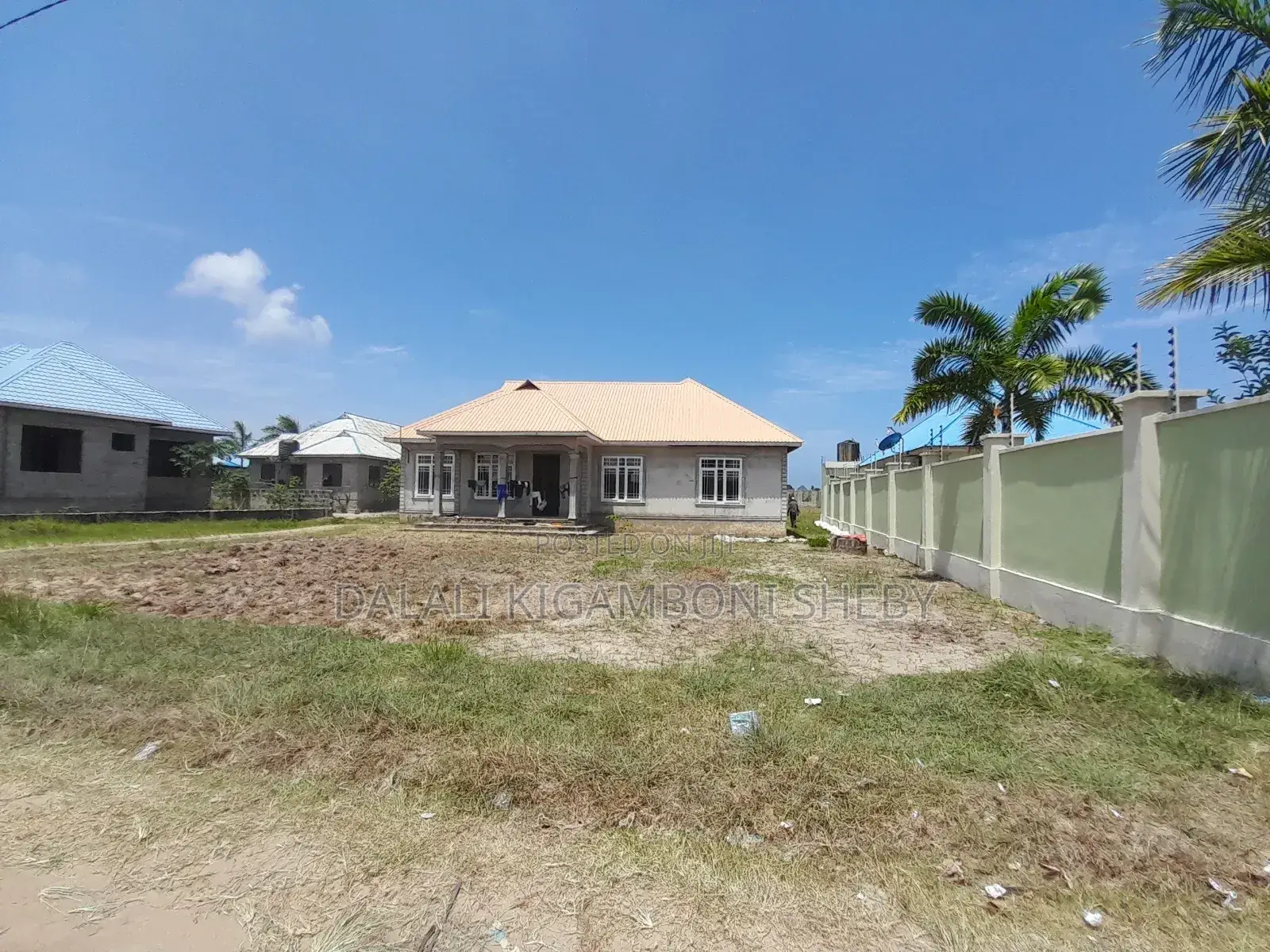 3bdrm House in Kigamboni Kibugumo for sale