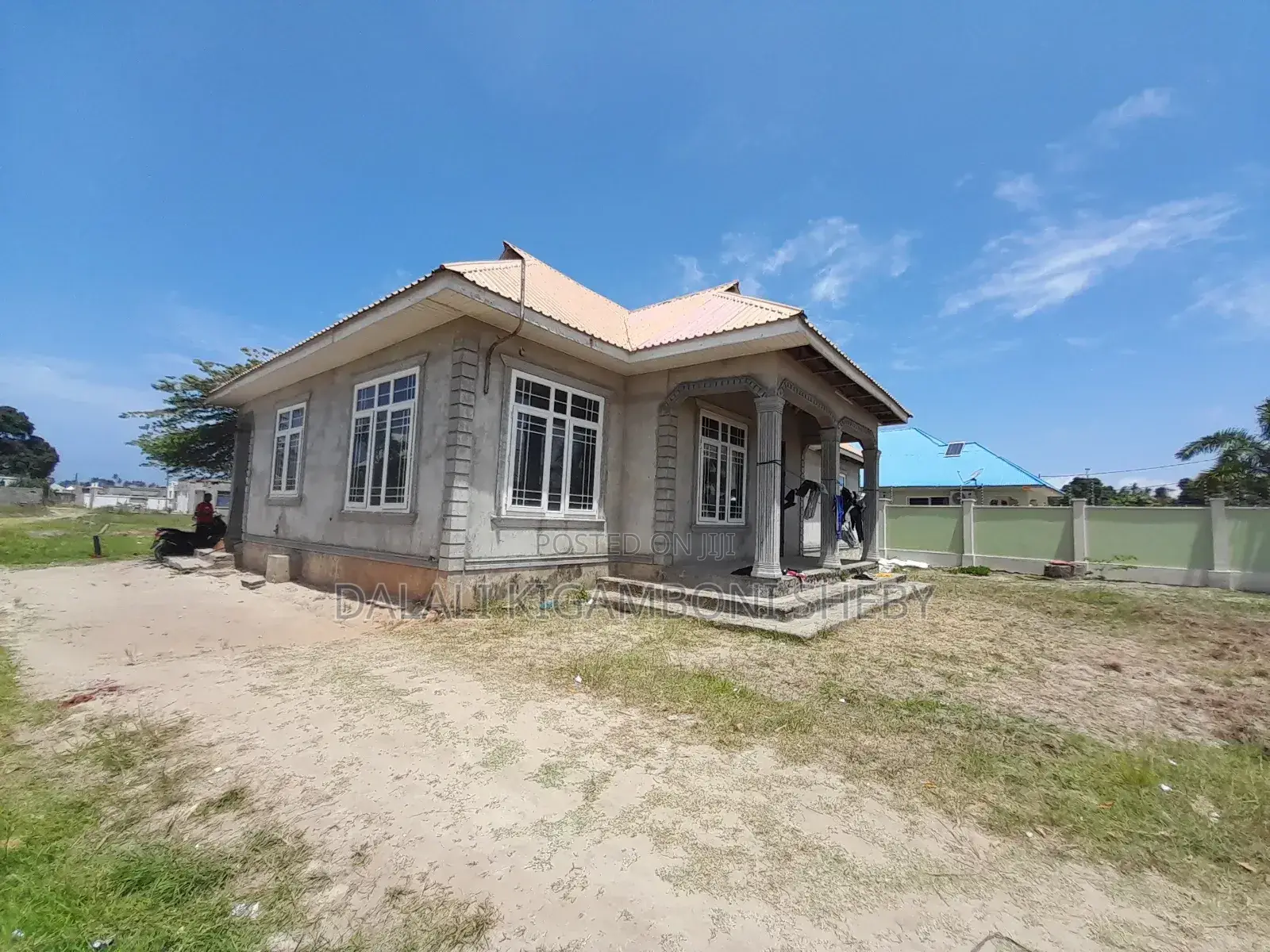3bdrm House in Kigamboni Kibugumo for sale