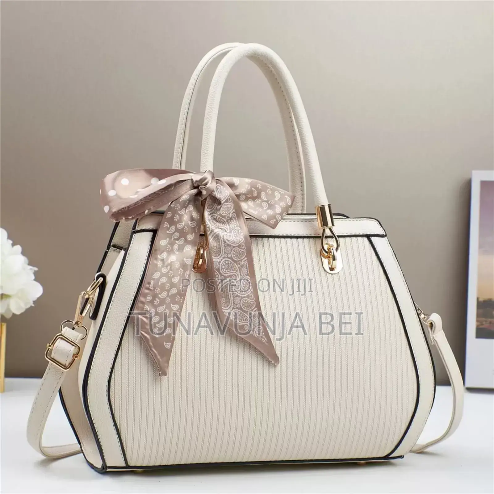 Ladies Shoulder Bag