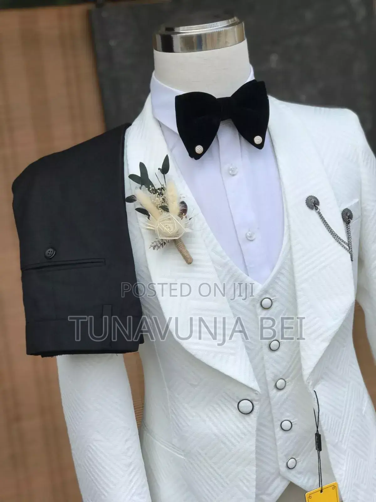Mario Cass Suit