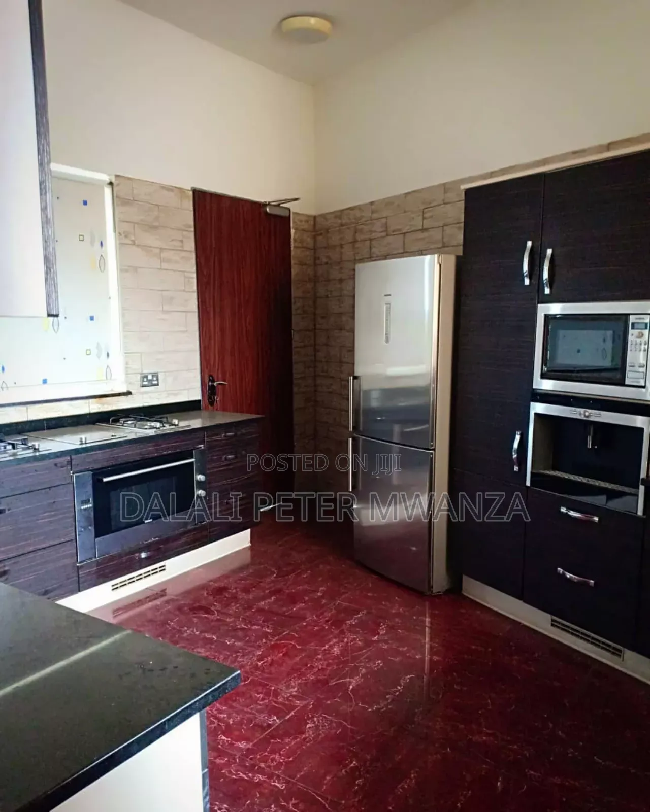 3bdrm Apartment in Capripoint, Nyamagana for rent