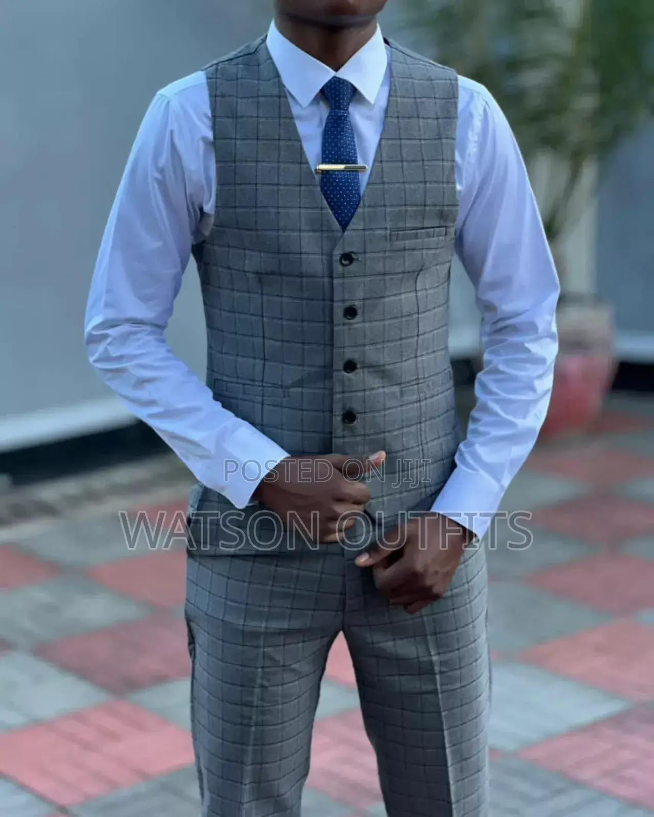 Best Quality Men Half Suits(Kizibao Suruali)