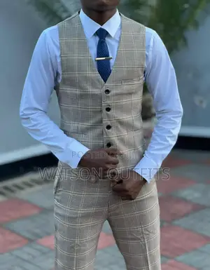 Best Quality Men Half Suits(Kizibao Suruali)