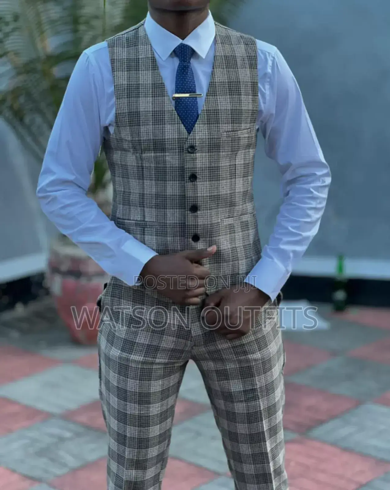 Best Quality Men Half Suits(Kizibao Suruali)