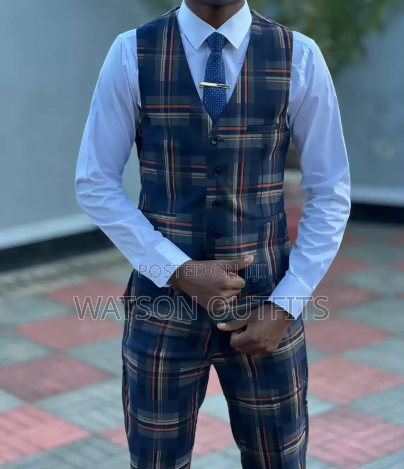 Best Quality Men Half Suits(Kizibao Suruali)
