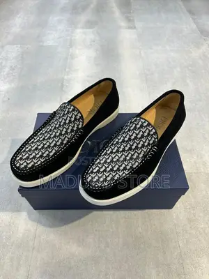 Classic Men’S Loafers