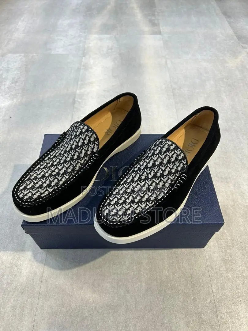 Classic Men’S Loafers