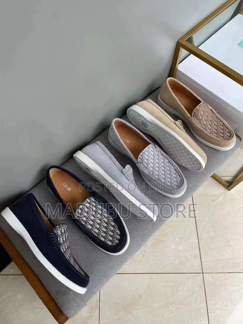 Classic Men’S Loafers