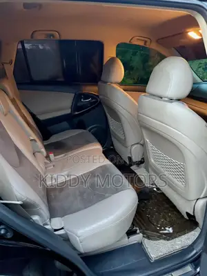 Toyota Vanguard 2009 Gray