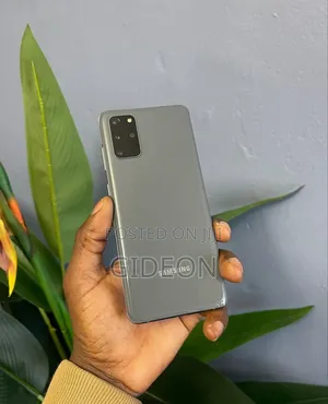 Samsung Galaxy S20+ 128 GB Black