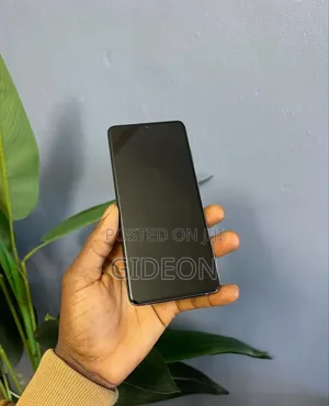 Samsung Galaxy S20+ 128 GB Black