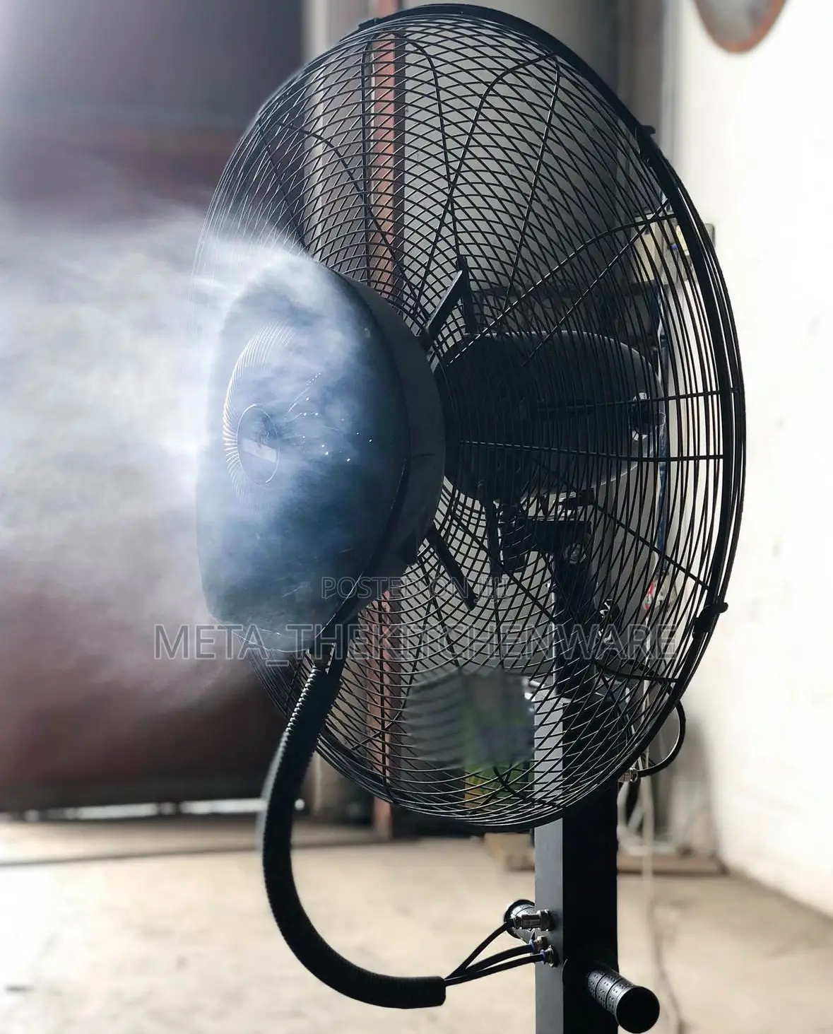 Dolphin Industrial Stand Mist Fan Size 26