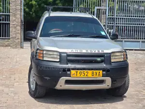 Land Rover Freelander 2000 Silver