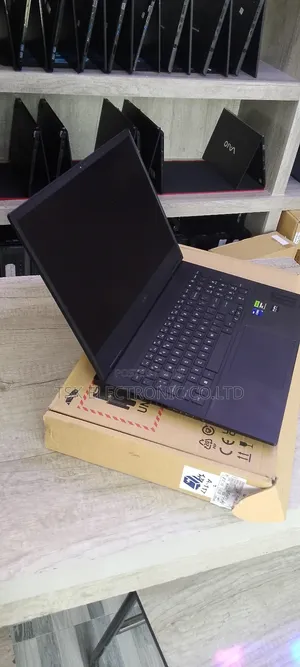 Laptop HP Elite Dragonfly G3 8GB Intel Core I5 SSD 256GB