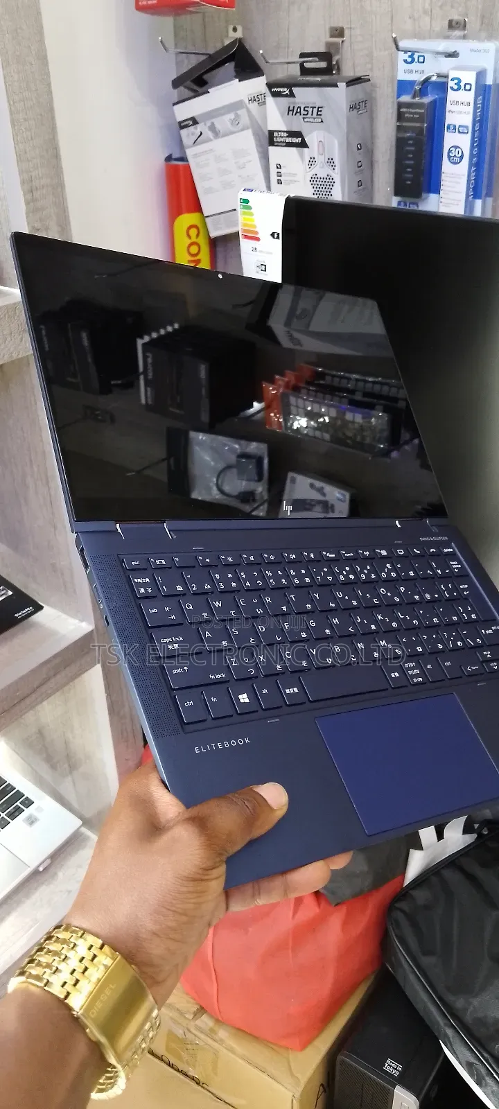 Laptop HP Elite Dragonfly G3 8GB Intel Core I5 SSD 256GB