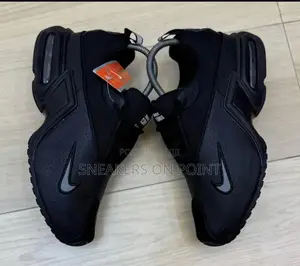Brand Mew Max Air