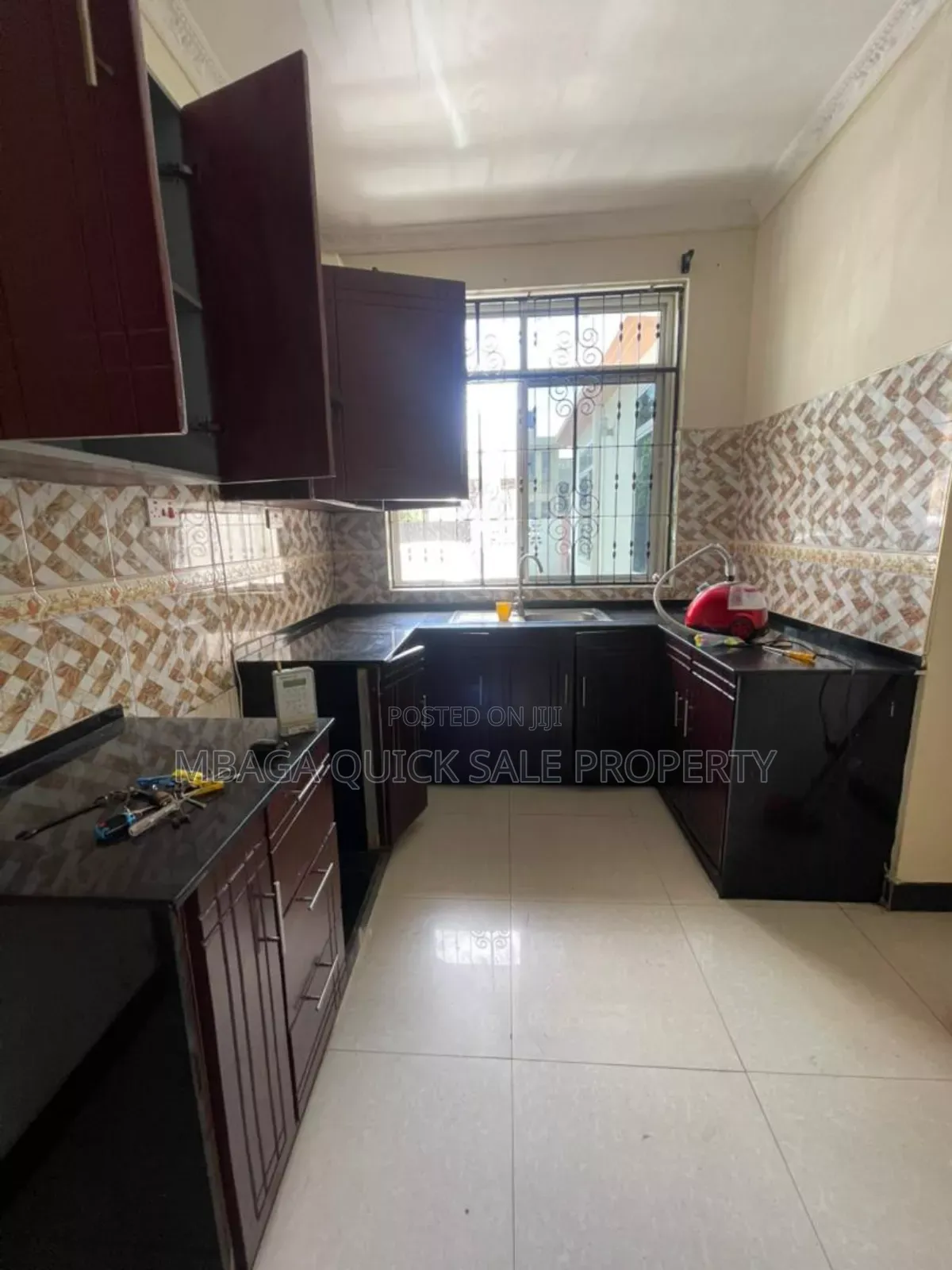3bdrm Apartment in Msasani Bbq Village for rent