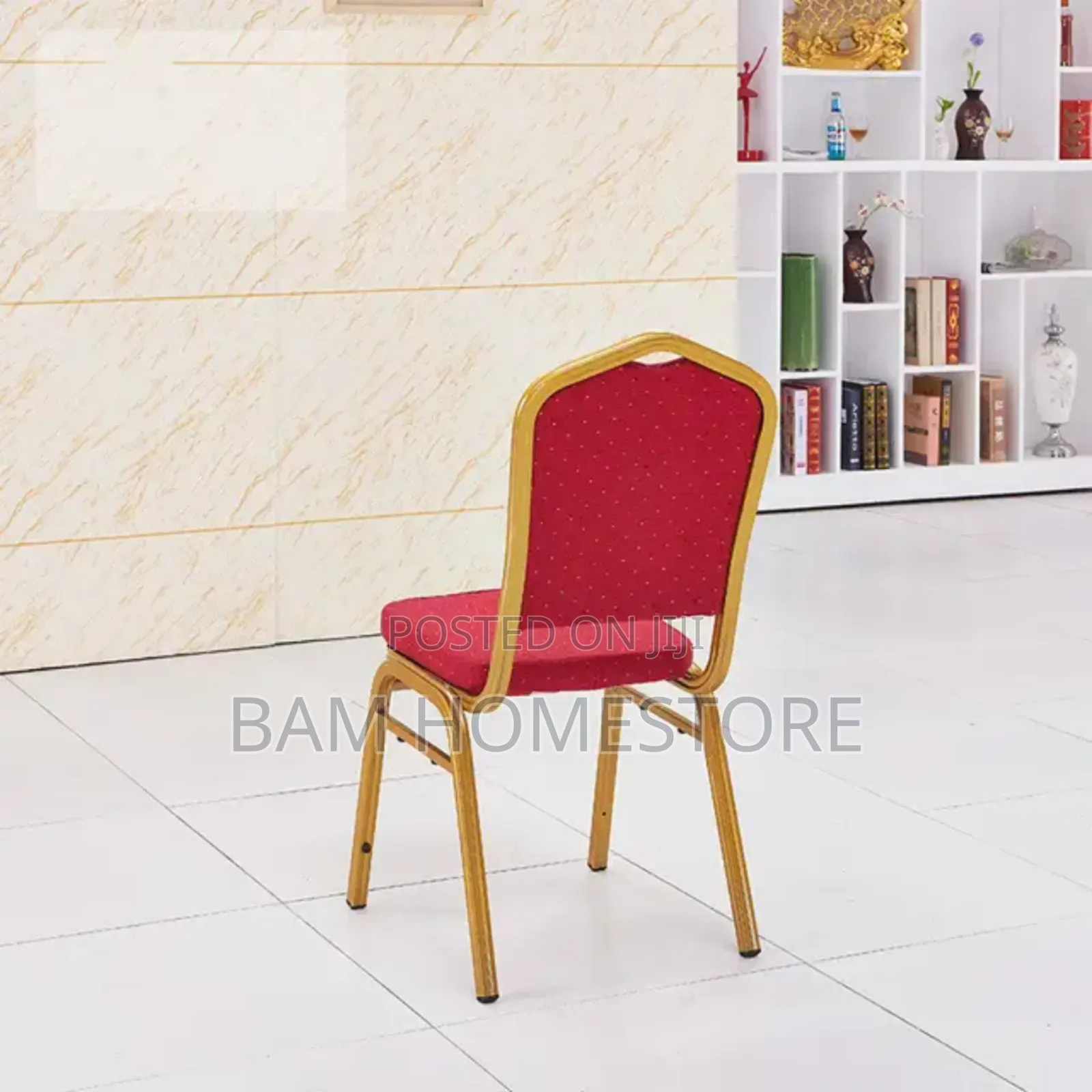 Classic Chair (Sopnge+Gold Metal )