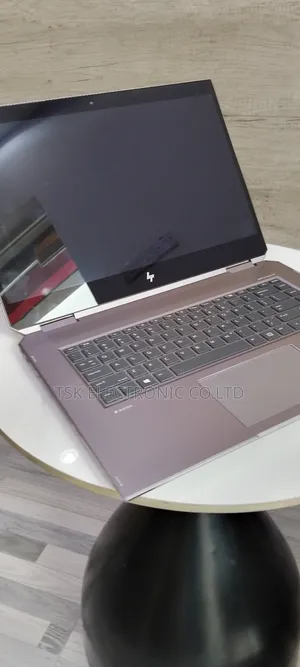 New Laptop HP ZBook Studio G5 16GB Intel Core I7 SSD 512GB