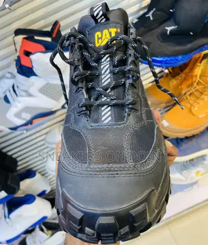 Brand New Steel Toe Caterpillar Original