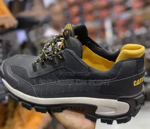 Brand New Steel Toe Caterpillar Original