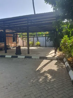 3bdrm House in Mikochen B, Mikocheni for rent