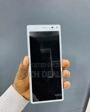 Sony Xperia 8 SOV42 64 GB