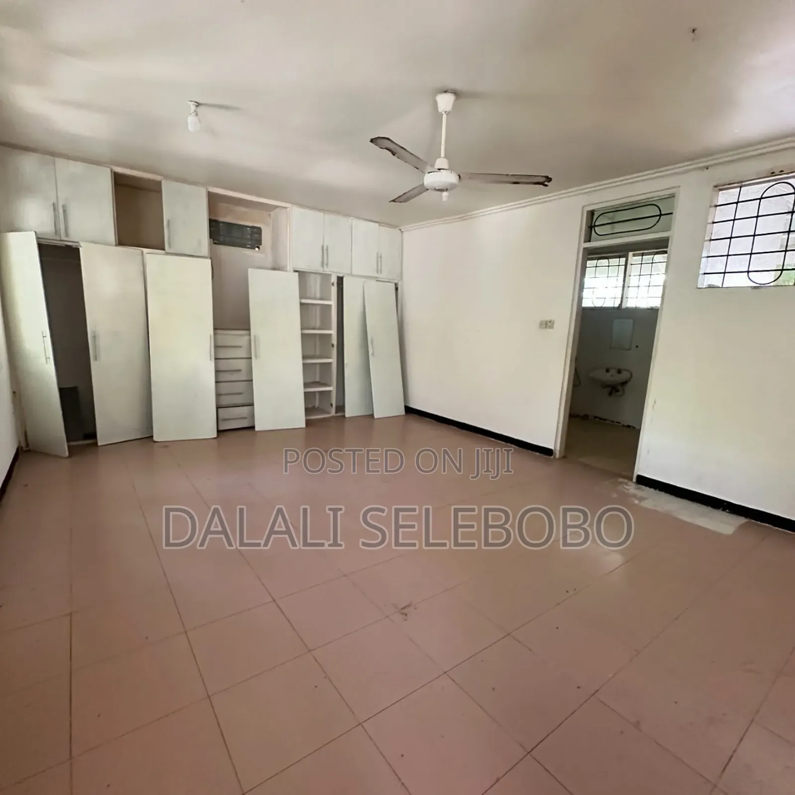 5bdrm Bungalow in Mbezi Beach for rent