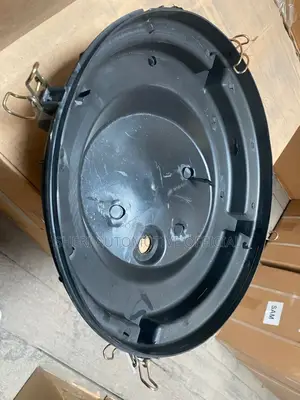 Good Quality Air Cleaner Housing Cape for Scania 124