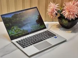 Laptop HP EliteBook 840 G8 16GB Intel Core I7 SSD 256GB