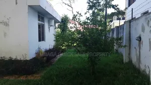 Yard Area SQM 3000 for Rent at Lugoda Gerezani