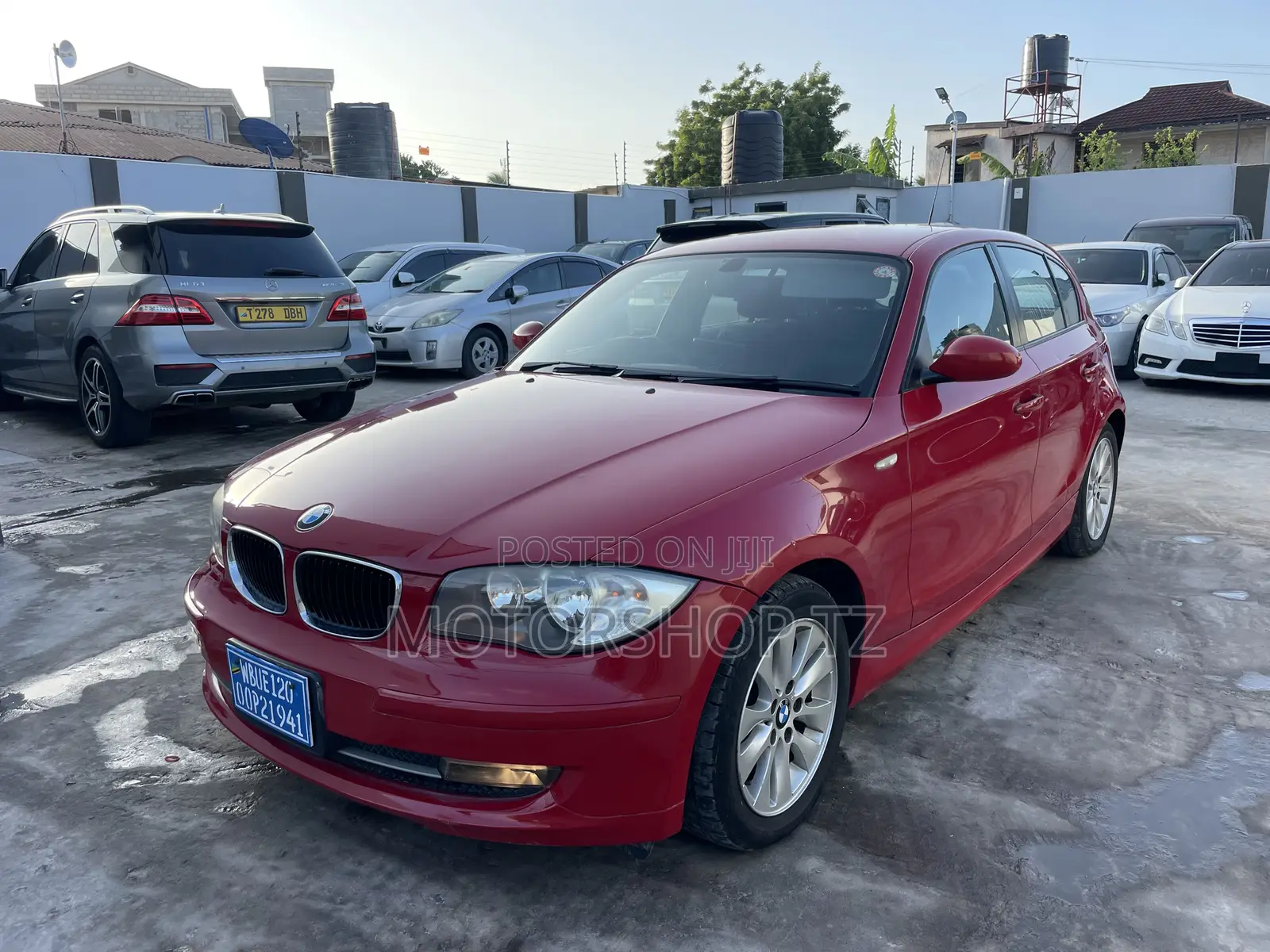 BMW 1 Series 2009 Red