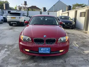 BMW 1 Series 2009 Red