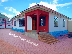 3bdrm House in Nyegezi Road, Nyamagana for rent