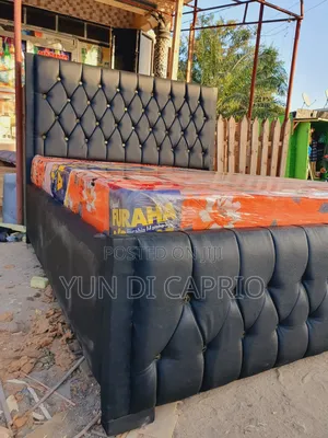 Bedsofa Classic Na Godoro Mpya