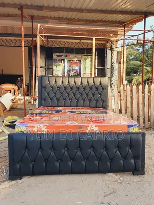 Bedsofa Classic Na Godoro Mpya