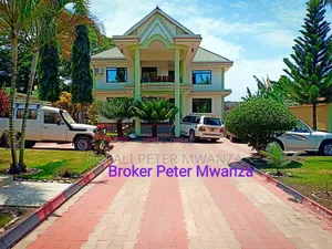 4bdrm House in Airport Road, Ilemela for sale