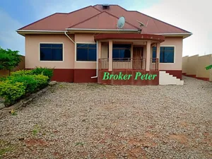 3bdrm House in Dalali Peter, Nyamagana for sale