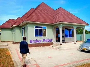 4bdrm House in Nyamhongolo, Ilemela for rent