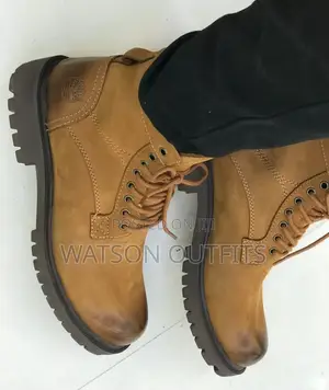 Top Best Quality Men Boots/Timberland Footwears