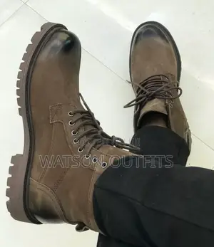 Top Best Quality Men Boots/Timberland Footwears