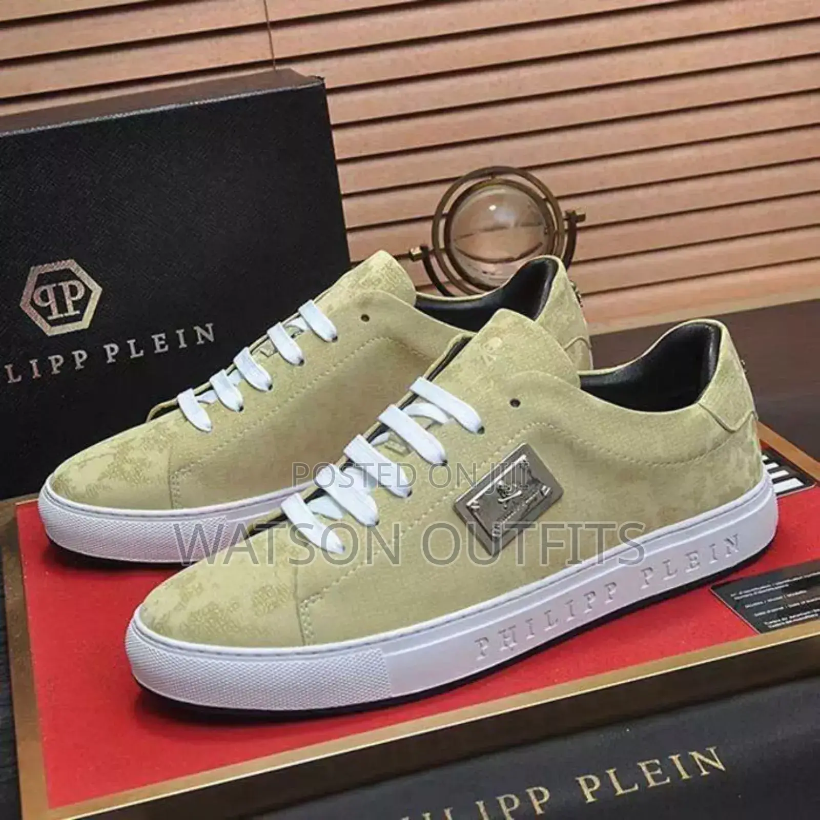 New Original Best Quality Men Shoes/Footwears