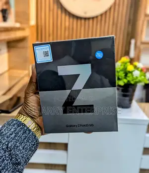 New Samsung Galaxy Z Fold3 5G 256 GB