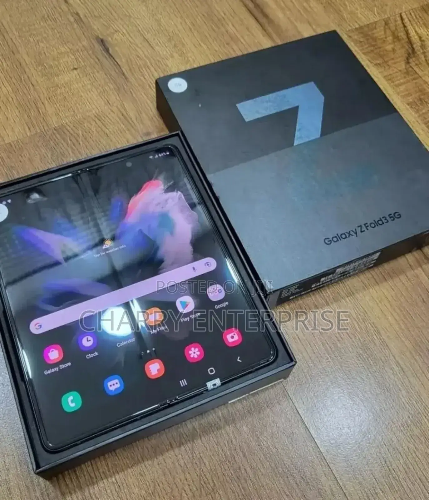 New Samsung Galaxy Z Fold3 5G 256 GB