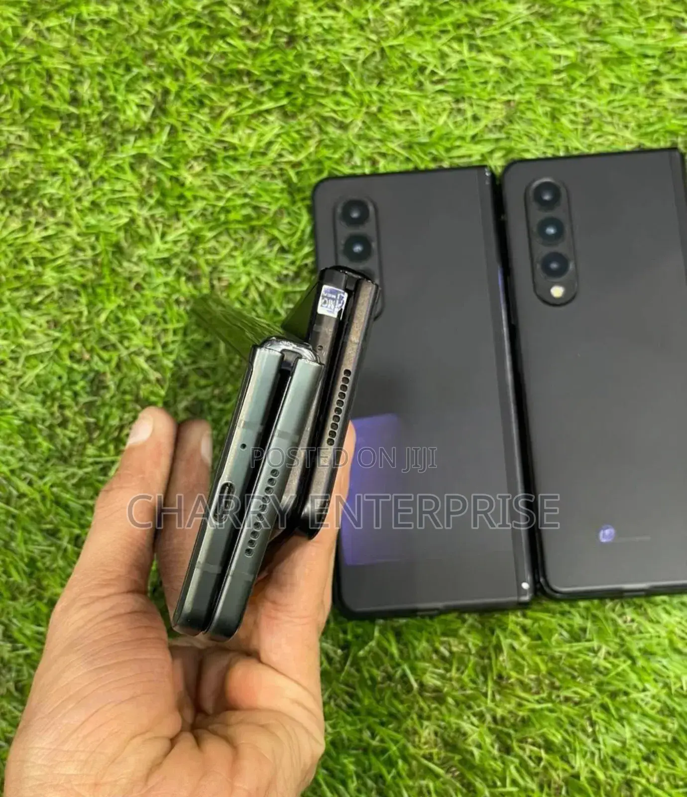 New Samsung Galaxy Z Fold3 5G 256 GB