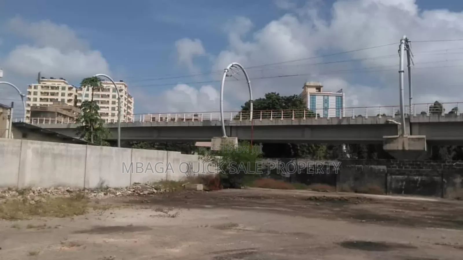 Yard SQM 2000 for Rent at Gerezani Lugoda