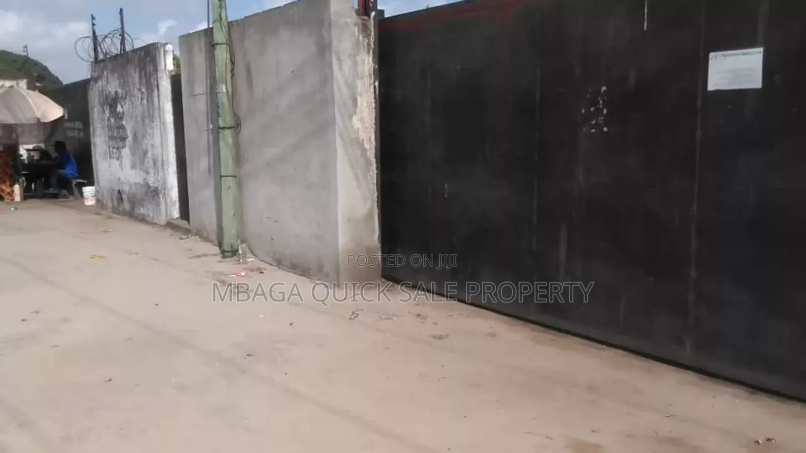 Yard SQM 2000 for Rent at Gerezani Lugoda