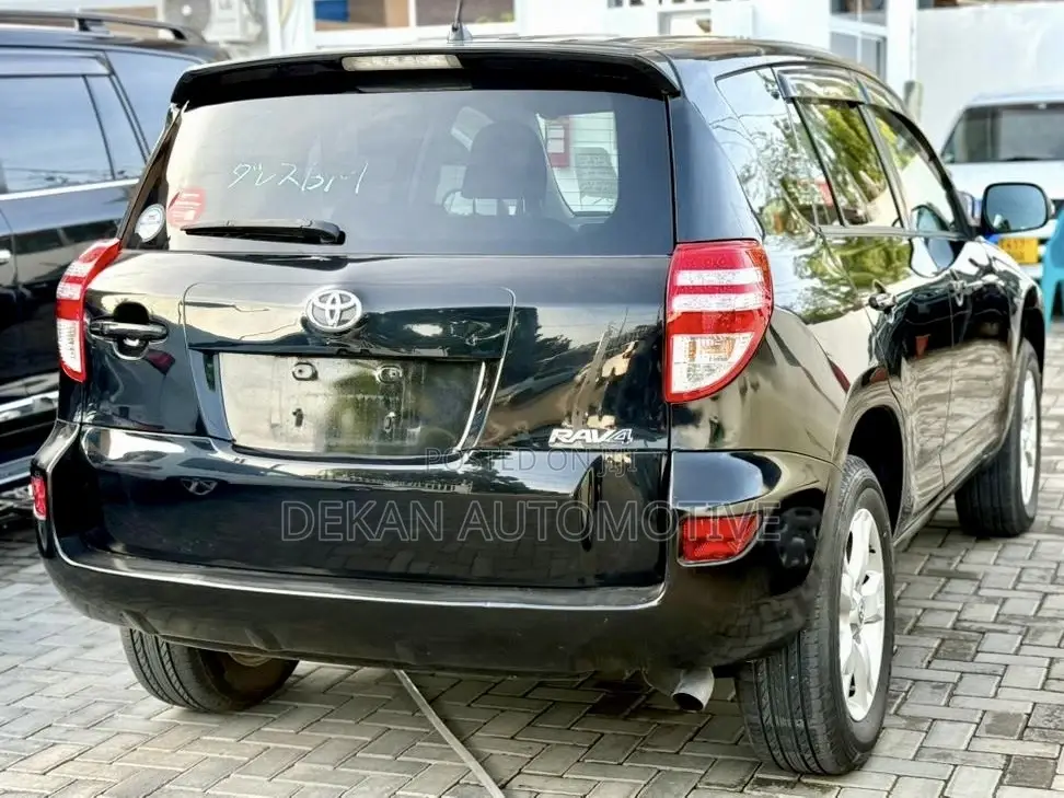 Toyota RAV4 2.4 2005 Black
