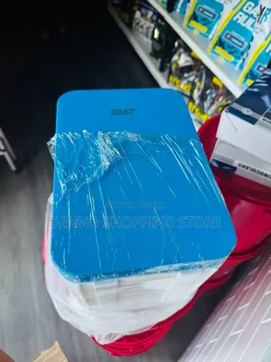 Car Fridge 8l (Blue and White)